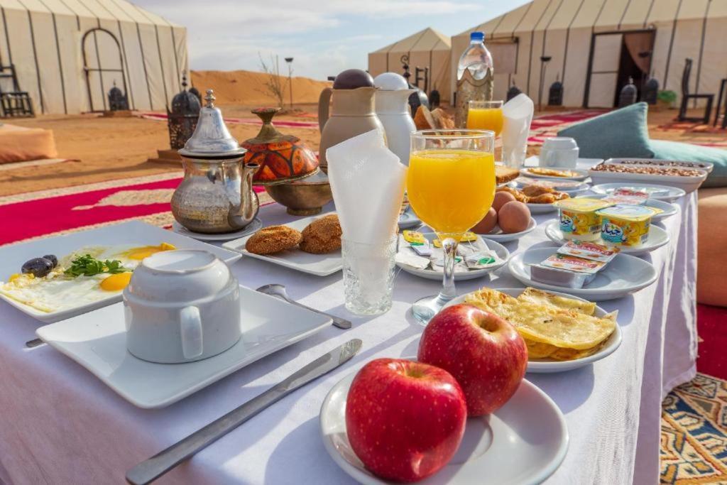 Ahlam Luxury Camp Hotel Merzouga Buitenkant foto