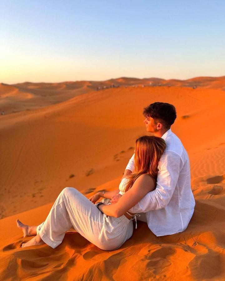 Ahlam Luxury Camp Hotel Merzouga Buitenkant foto